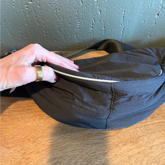 NWT- Free People Movement Crossbody Bag - Picture 3 of 7